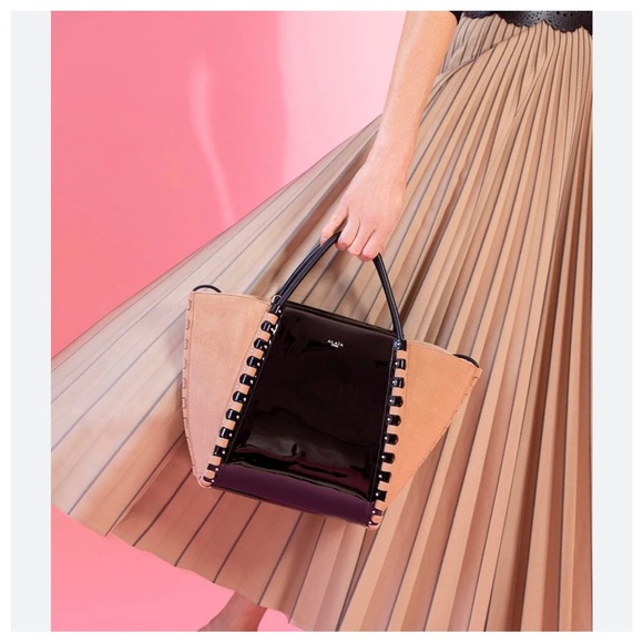 20 Chic Front Tie Pleated Long Skirt - Picture 3 of 7